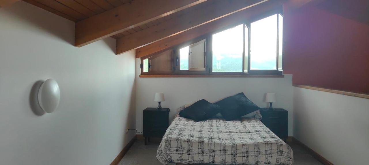 La Casita De Titi Villa Pravia Exteriör bild