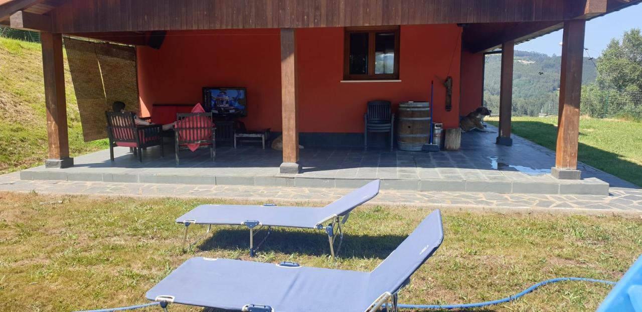 La Casita De Titi Villa Pravia Exteriör bild
