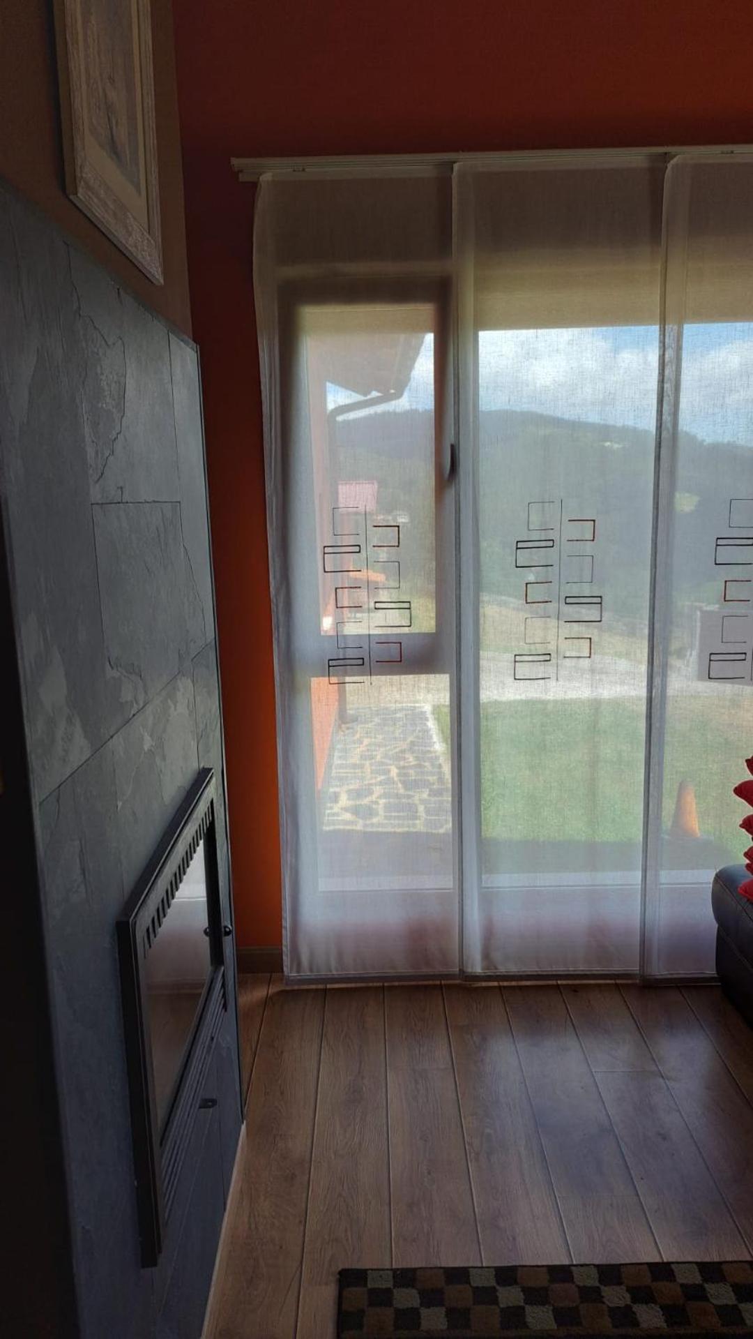 La Casita De Titi Villa Pravia Exteriör bild